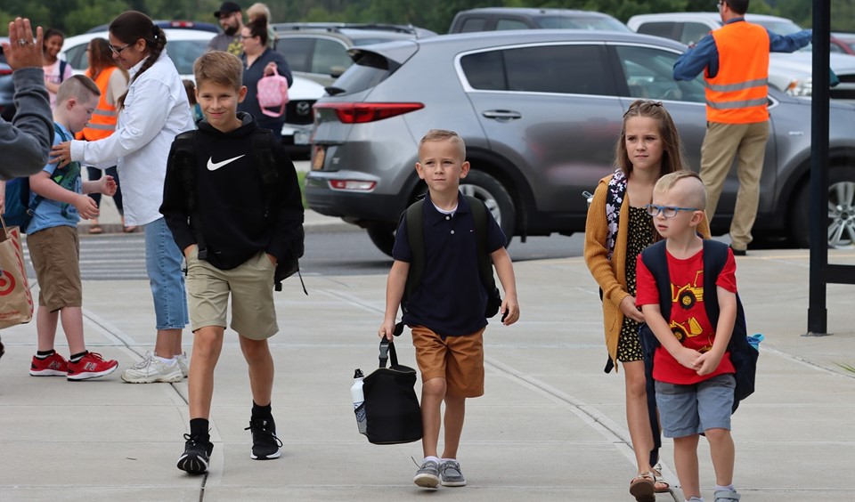 Students back to school (9/2022)