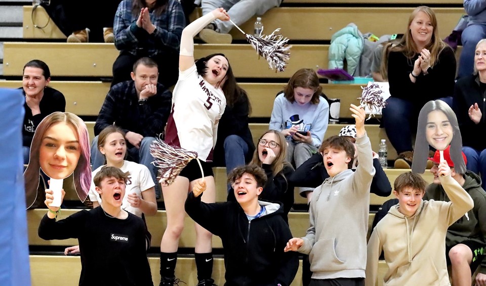 Students cheering from stands (1/2023)